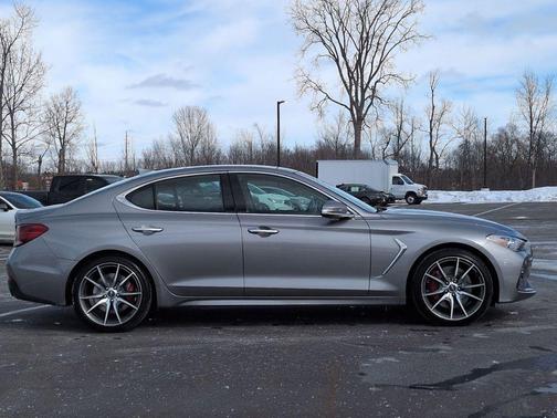 2021 Genesis G70 3.3T