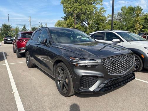 Makalu Gray 2024 Genesis GV70 2.5T