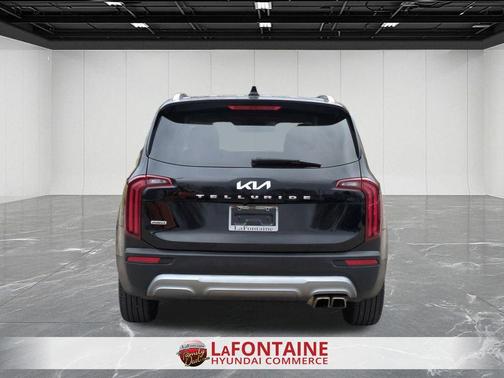 Ebony Black 2022 Kia Telluride SX