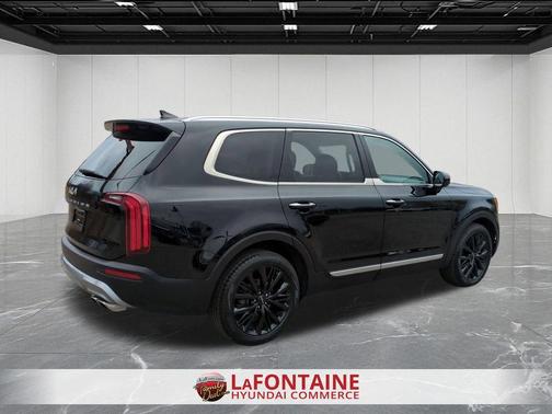 Ebony Black 2022 Kia Telluride SX