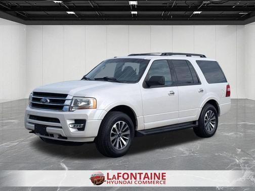 White Platinum Clearcoat Metallic 2016 Ford Expedition XLT