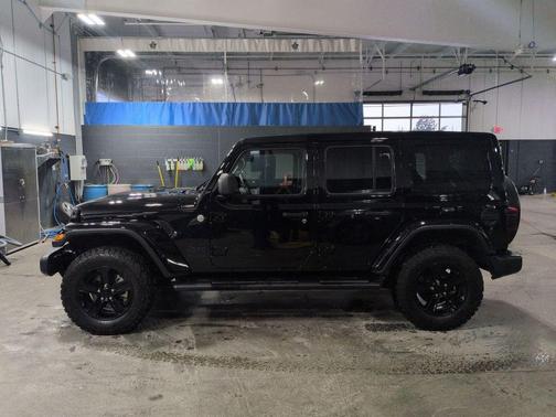 2020 Jeep Wrangler Unlimited Sahara