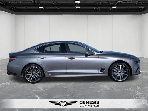 2025 Genesis G70 2.5T