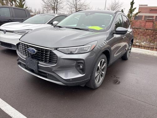 Carbonized Gray Metallic 2024 Ford Escape Platinum