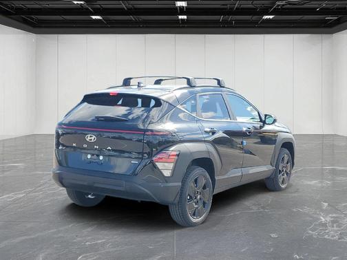Abyss Black Pearl 2027 Hyundai KONA SEL