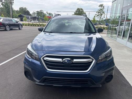 Abyss Blue Pearl 2019 Subaru Outback 2.5i