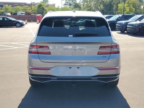 Silver 2026 Genesis GV80 3.5T Advanced