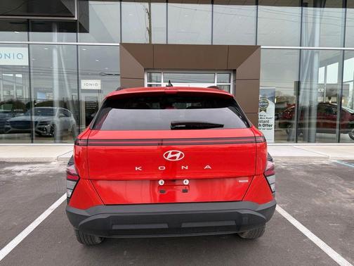 Orange Pearl 2025 Hyundai KONA SEL