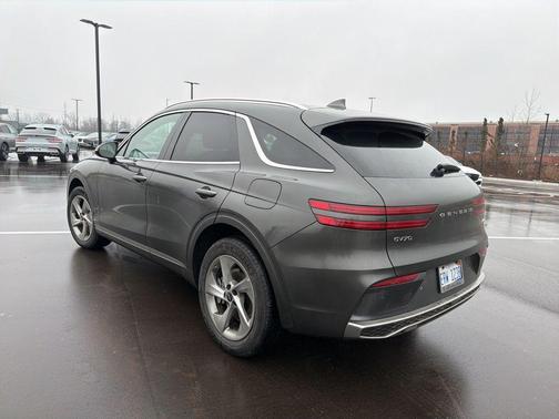 2026 Genesis GV70 2.5T