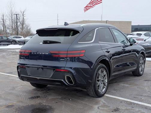 2025 Genesis GV70 2.5T