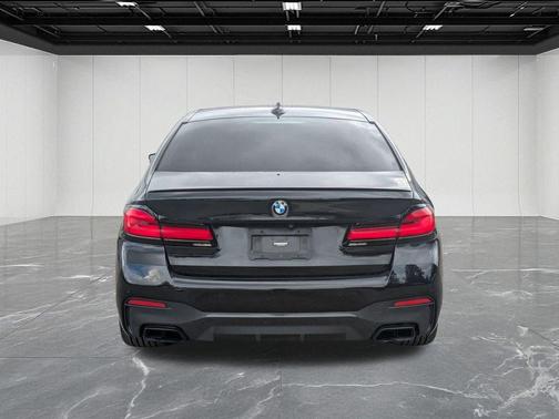 2022 BMW M550 i xDrive