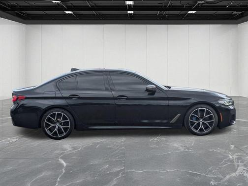 2022 BMW M550 i xDrive