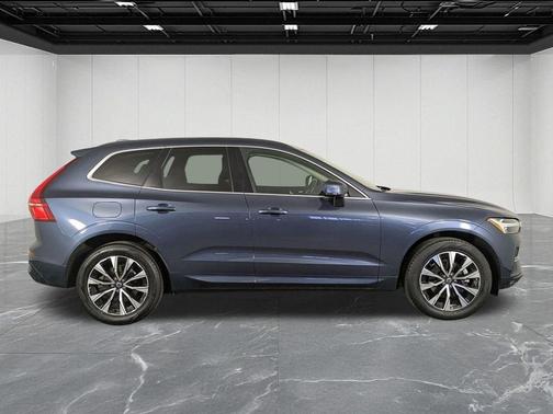 2023 Volvo XC60 B5 Core