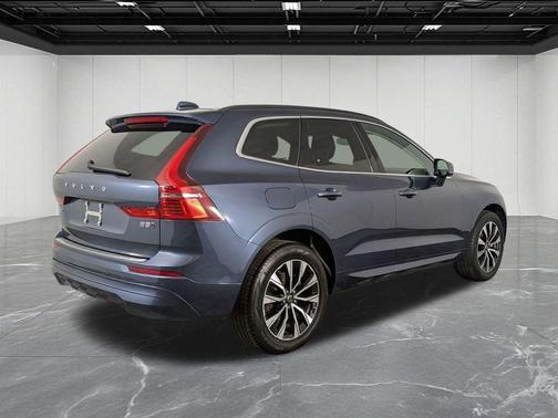2023 Volvo XC60 B5 Core