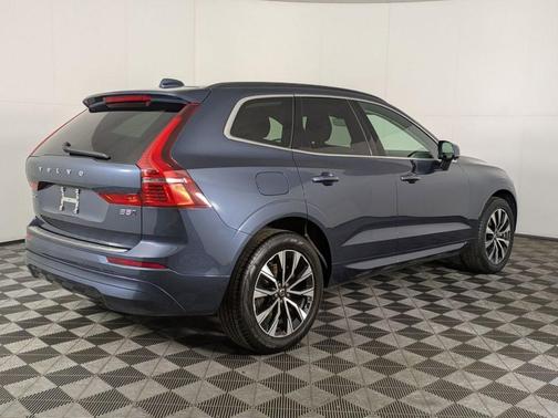 2023 Volvo XC60 B5 Core