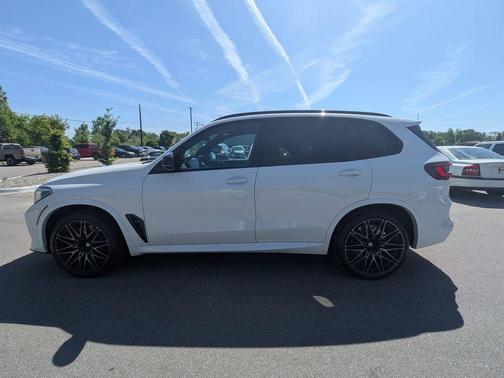 Alpine White 2021 BMW X5 M Base