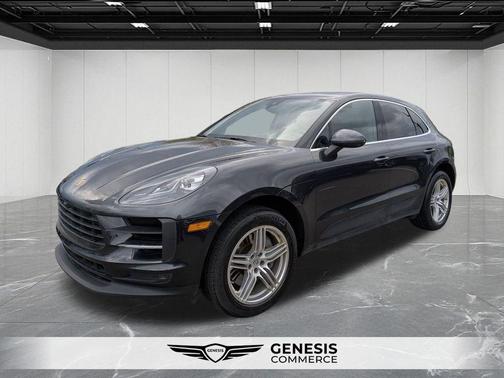 Volcano Grey Metallic 2021 Porsche Macan S