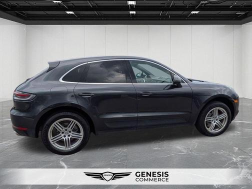 Volcano Grey Metallic 2021 Porsche Macan S