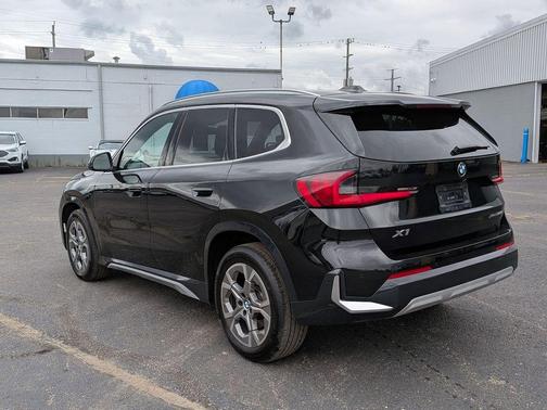 2025 BMW X1 xDrive28i