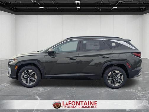 Green 2026 Hyundai TUCSON SEL