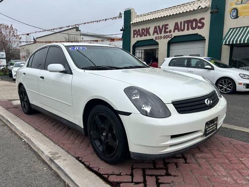 2003 INFINITI G35 Base