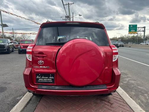 2009 Toyota RAV4 Base