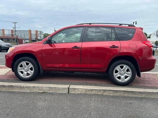 Barcelona Red Metallic 2009 Toyota RAV4 Base