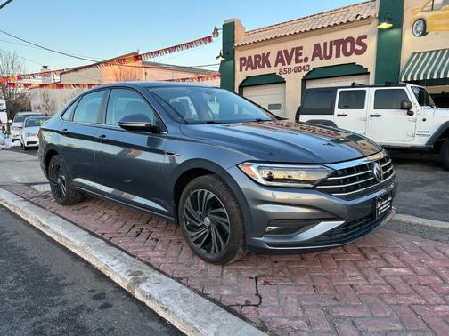 2019 Volkswagen Jetta 1.4T SEL Premium