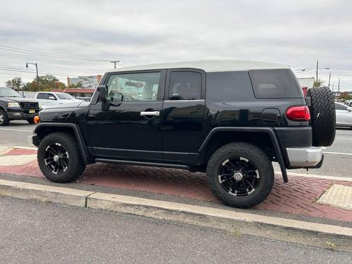 2007 Toyota FJ Cruiser Base