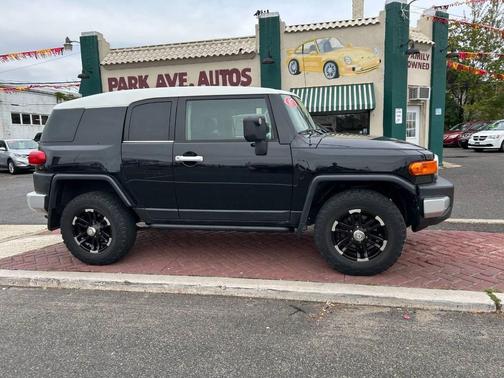 2007 Toyota FJ Cruiser Base