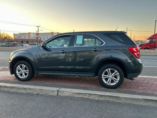 2017 Chevrolet Equinox LS
