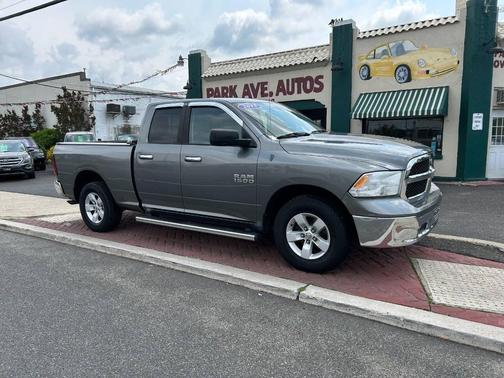2013 RAM 1500 SLT