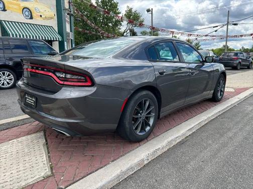 2015 Dodge Charger SE