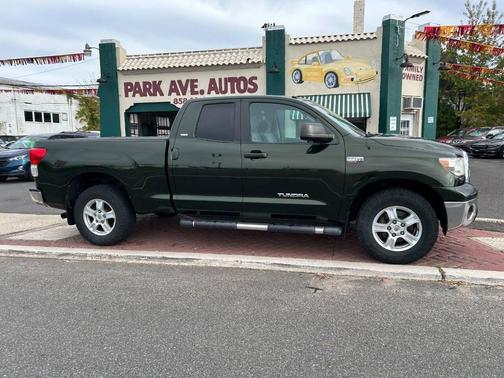 2010 Toyota Tundra Grade