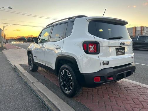 2015 Jeep Renegade Trailhawk