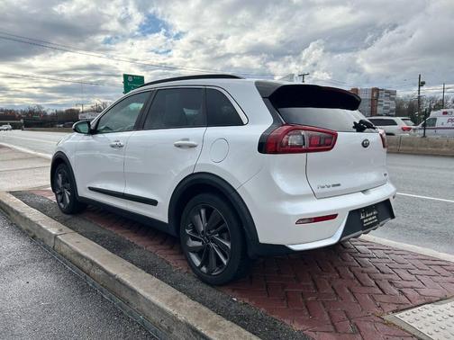 2017 Kia Niro Touring