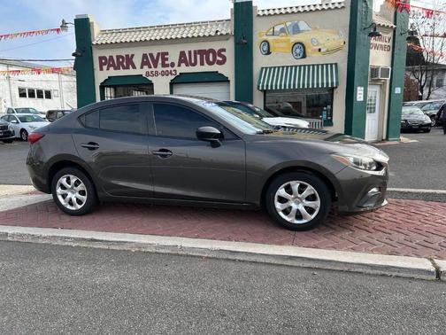 2014 Mazda Mazda3 i SV