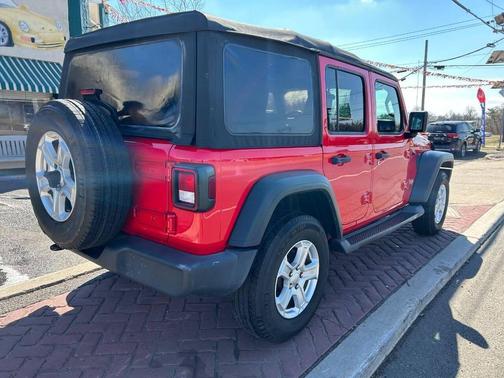 2018 Jeep Wrangler Unlimited Sport
