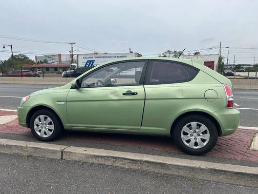 2010 Hyundai Accent GS