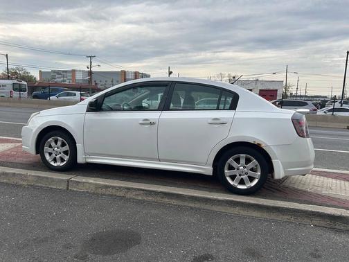 2011 Nissan Sentra 2.0 SR