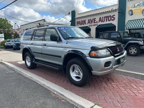2001 Mitsubishi Montero Sport LS 4WD 4dr SUV