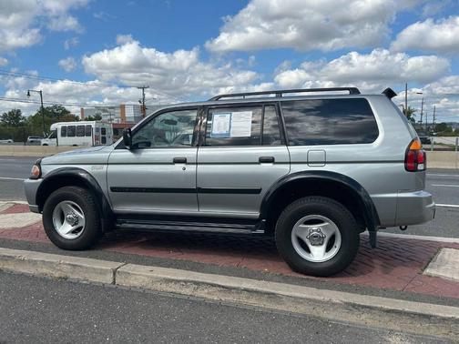 2001 Mitsubishi Montero Sport LS 4WD 4dr SUV
