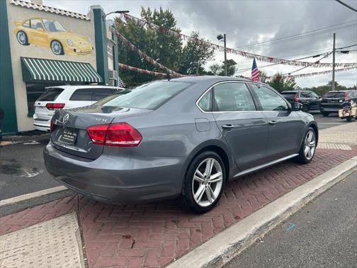 2014 Volkswagen Passat 2.0L TDI DSG SE w/Sunroof