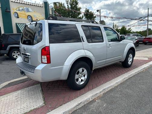 2008 Nissan Pathfinder S