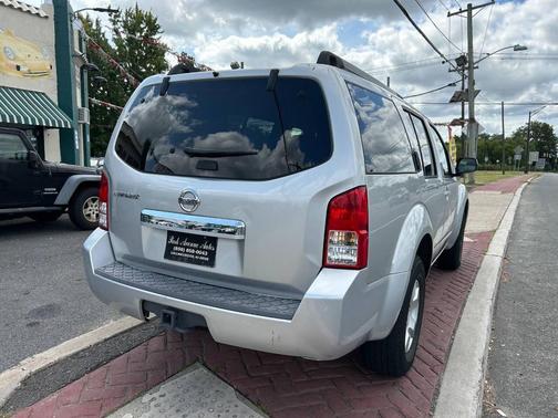 2008 Nissan Pathfinder S