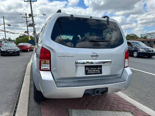 2008 Nissan Pathfinder S