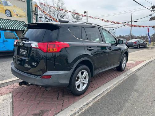 Black 2013 Toyota RAV4 XLE