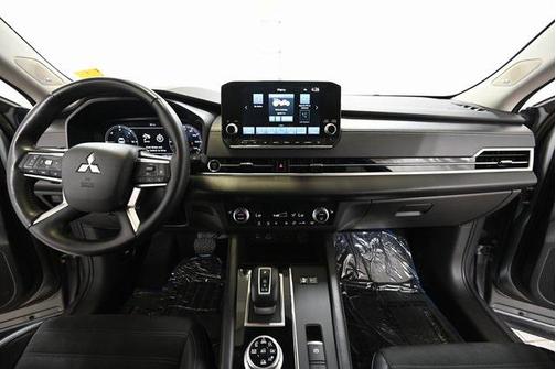 2023 Mitsubishi Outlander PHEV SE S-AWC