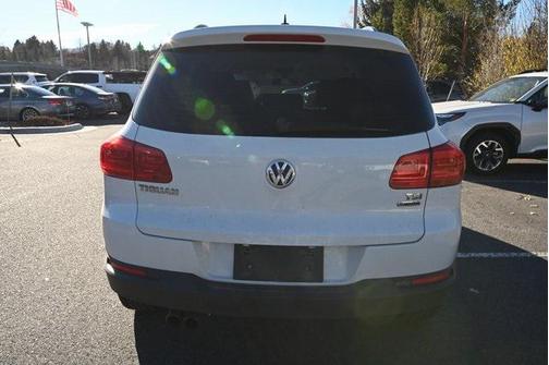 2016 Volkswagen Tiguan S