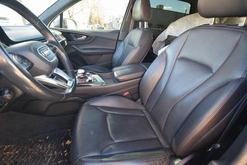 2017 Audi Q7 3.0T Premium